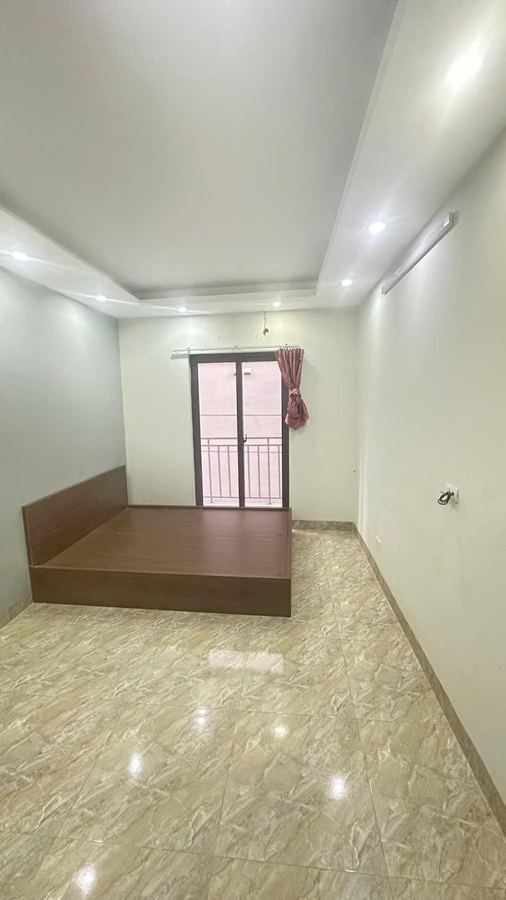CHỈ NHỈNH 150 TRIỆU/ M2 NHÀ MINH KHAI -BẮC TỪ LIÊM –DÂN XÂY CHẮC CHẮN.